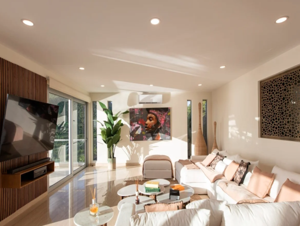 Luxury Oceanfront Villa in Indigo Bay, St. Maarten - Your Dream Getaway